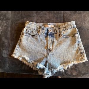 Guess shorts
